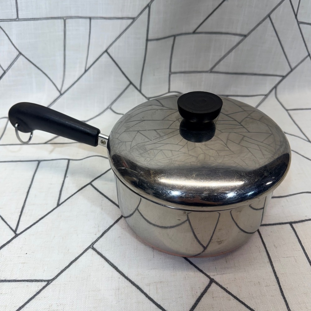 Revere Ware Saucepan 1.5 Qt Silver Copper Clad Bottom Stainless Steel with Lid